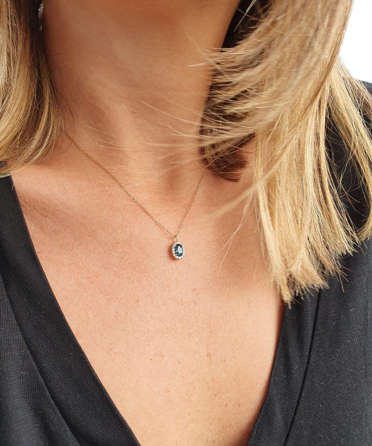 ANHÄNGER ROSETTE LONDON BLUE