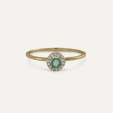 ANILLO ROUND ESMERALDA Y DIAMANTES