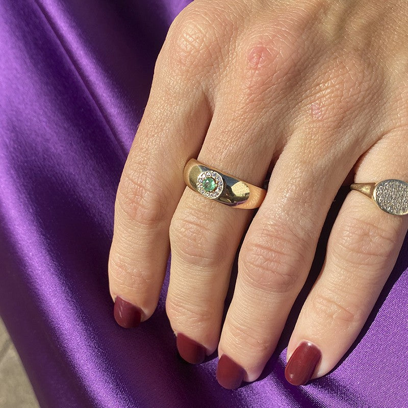 ANILLO SIGNET ROUND  ESMERALDA