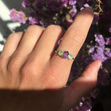 DREIFACH-OVALRING AMETHYST UND PERIDOT