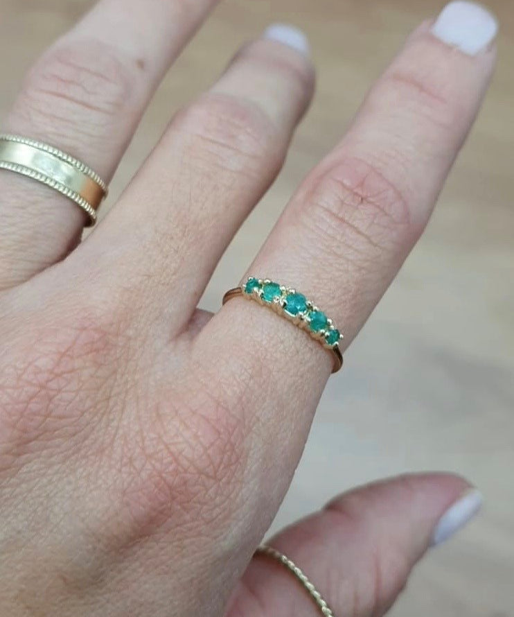 5-STONE EMERALD RING